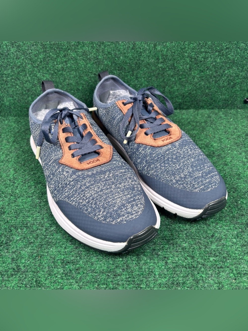 True Linkswear Mens 11.5  Navy Knit Wanderlux Golf Shoes New leather trim